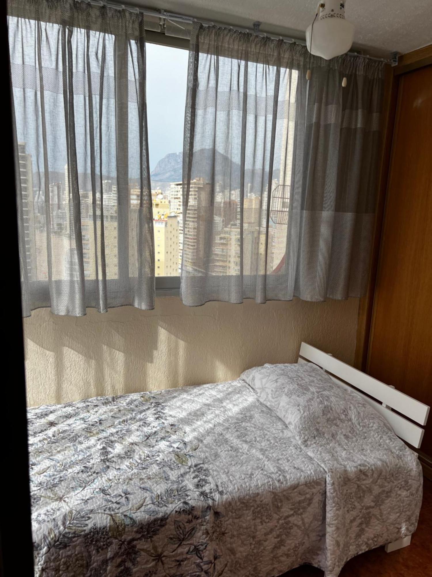 2 Bedroom Levante Beach Бенидорм Экстерьер фото