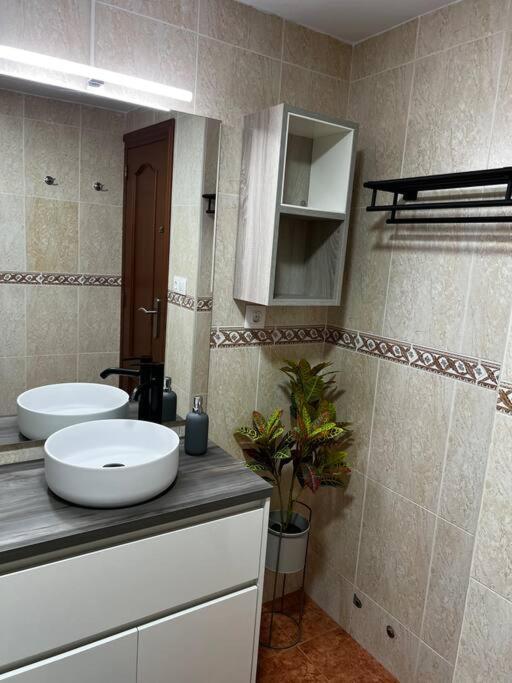2 Bedroom Levante Beach Бенидорм Экстерьер фото