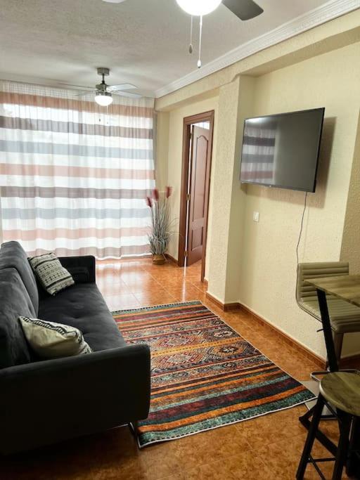 2 Bedroom Levante Beach Бенидорм Экстерьер фото