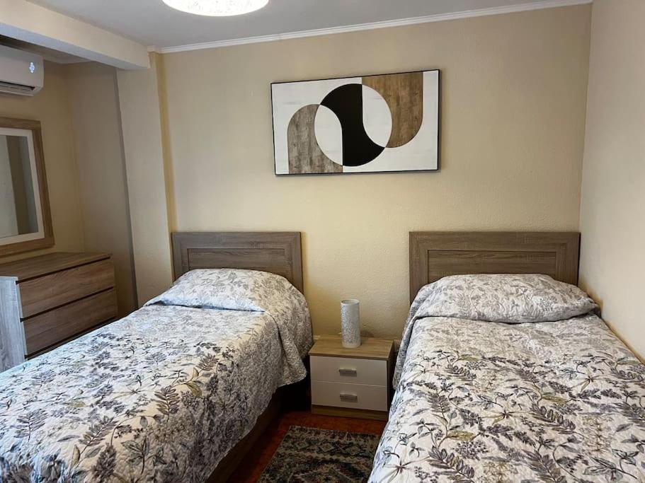 2 Bedroom Levante Beach Бенидорм Экстерьер фото