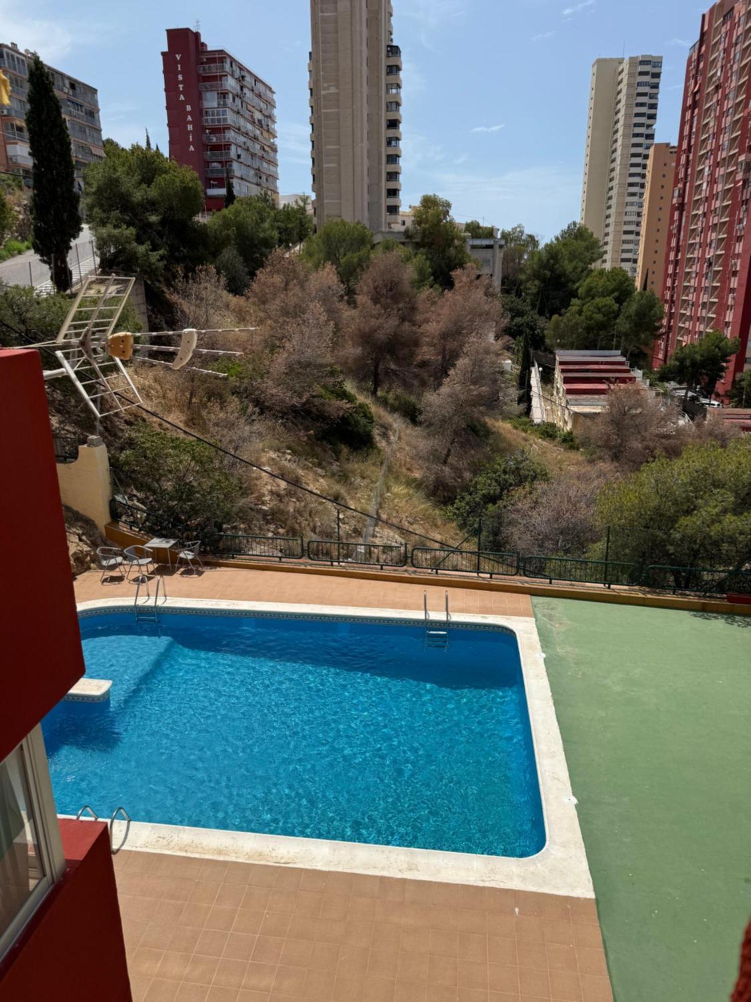 2 Bedroom Levante Beach Бенидорм Экстерьер фото
